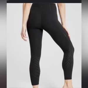 Athleta Elation 7/8 Legging